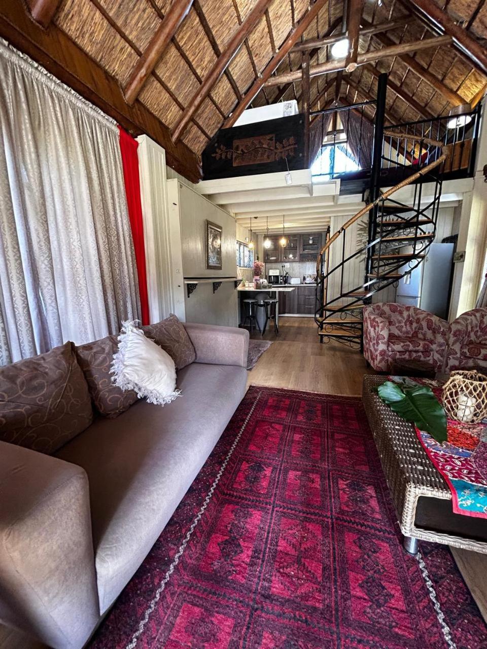Вілла Shabby Fufu Lifestyle Farm Плеттенберг-Бей Екстер'єр фото